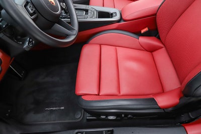 2025 Porsche 911 Carrera