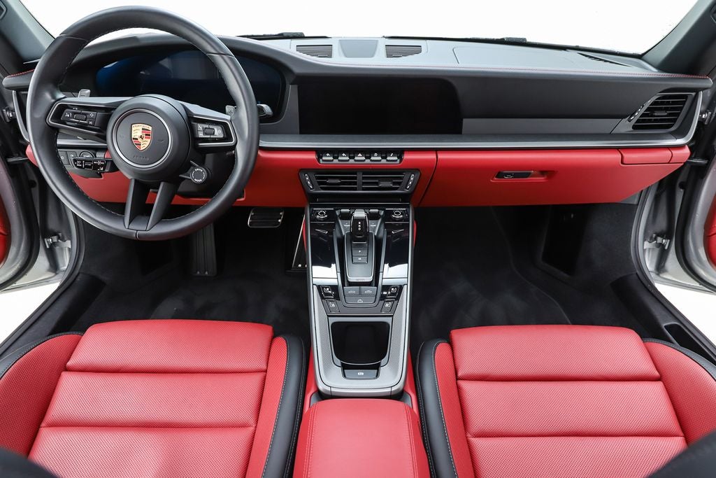 2025 Porsche 911 Carrera