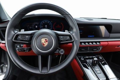 2025 Porsche 911 Carrera