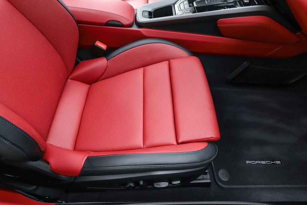 2025 Porsche 911 Carrera