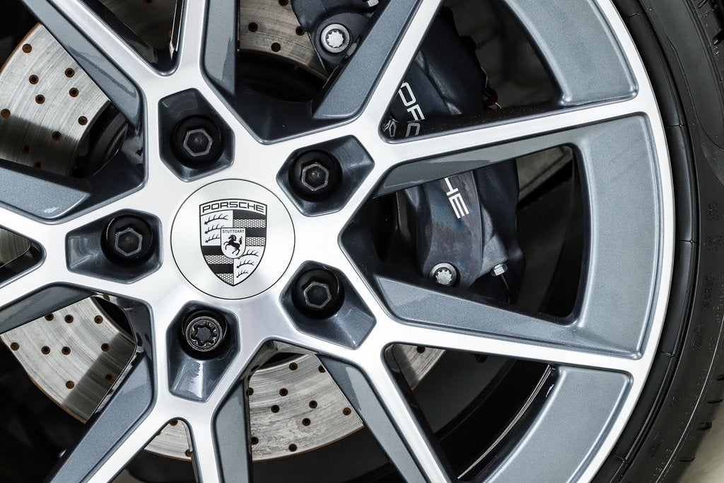 2025 Porsche 911 Carrera T