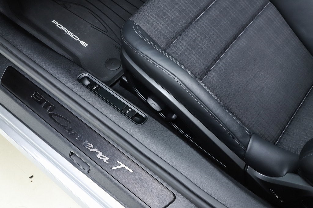 2025 Porsche 911 Carrera T