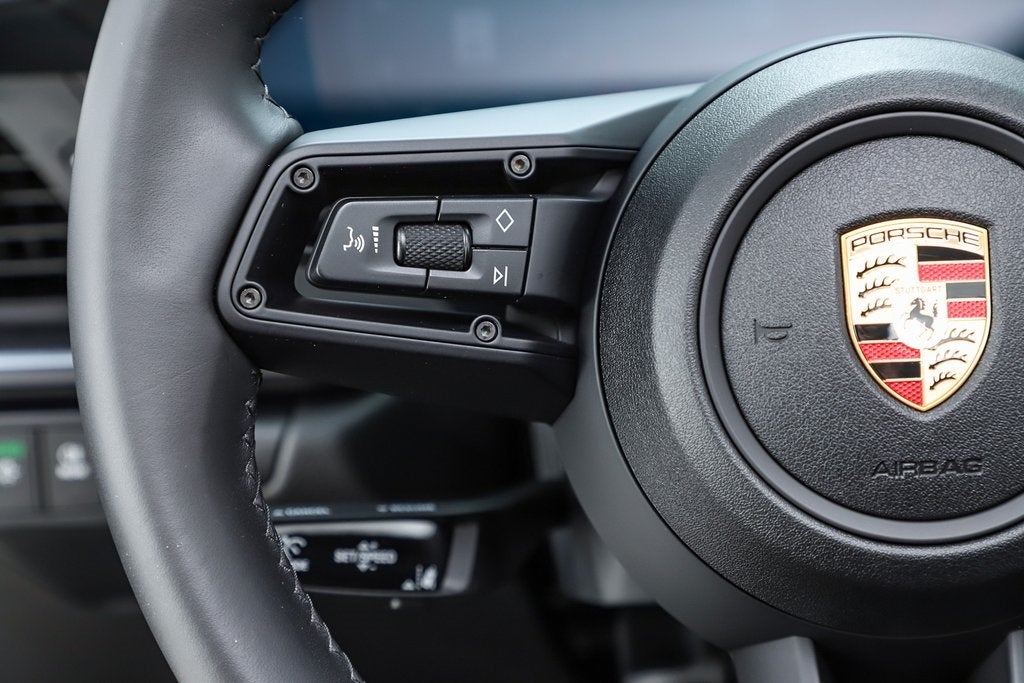 2025 Porsche 911 Carrera T