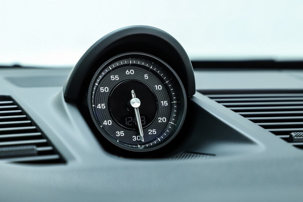 2025 Porsche 911 Carrera T