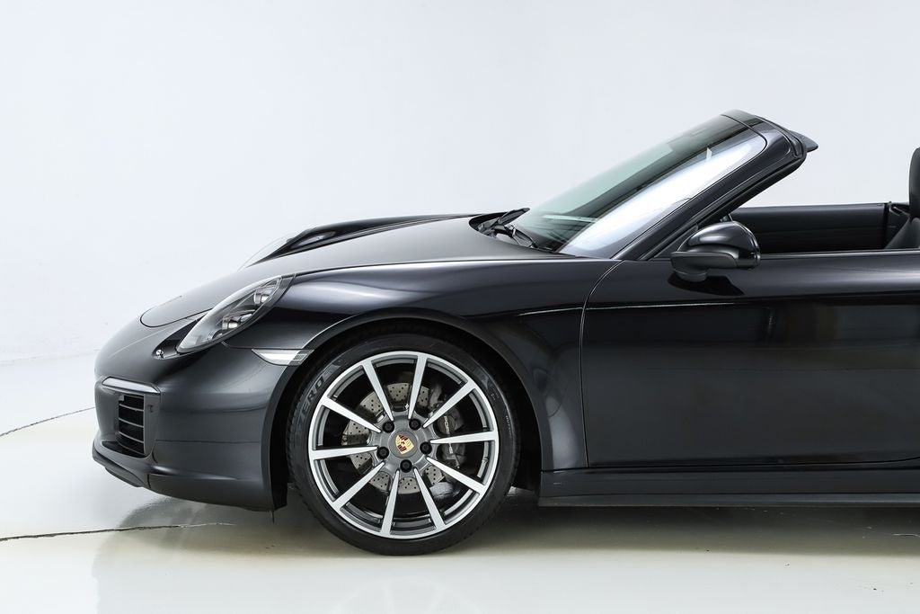 2017 Porsche 911 Carrera 4