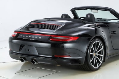 2017 Porsche 911 Carrera 4