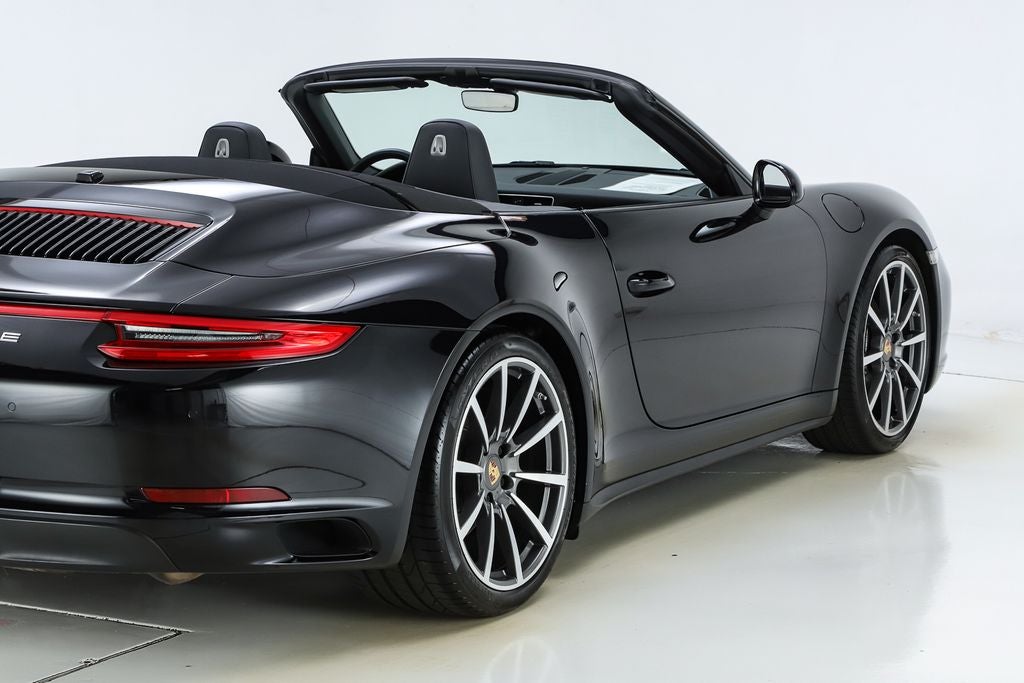 2017 Porsche 911 Carrera 4