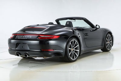 2017 Porsche 911 Carrera 4