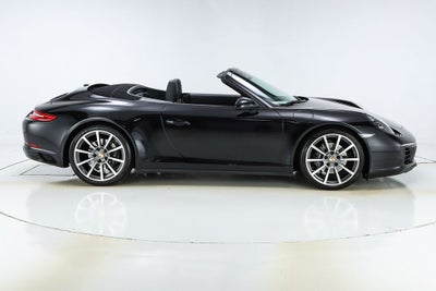 2017 Porsche 911 Carrera 4