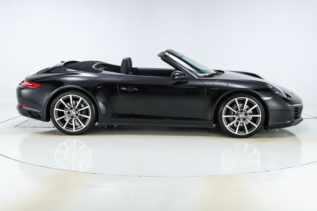2017 Porsche 911 Carrera 4