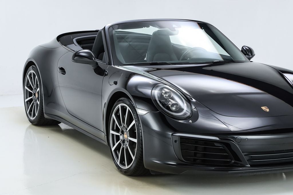 2017 Porsche 911 Carrera 4