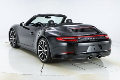 2017 Porsche 911 Carrera 4