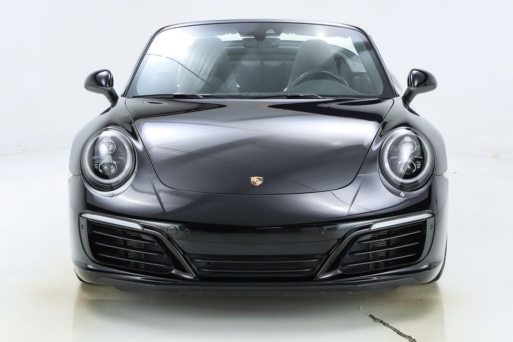 2017 Porsche 911 Carrera 4