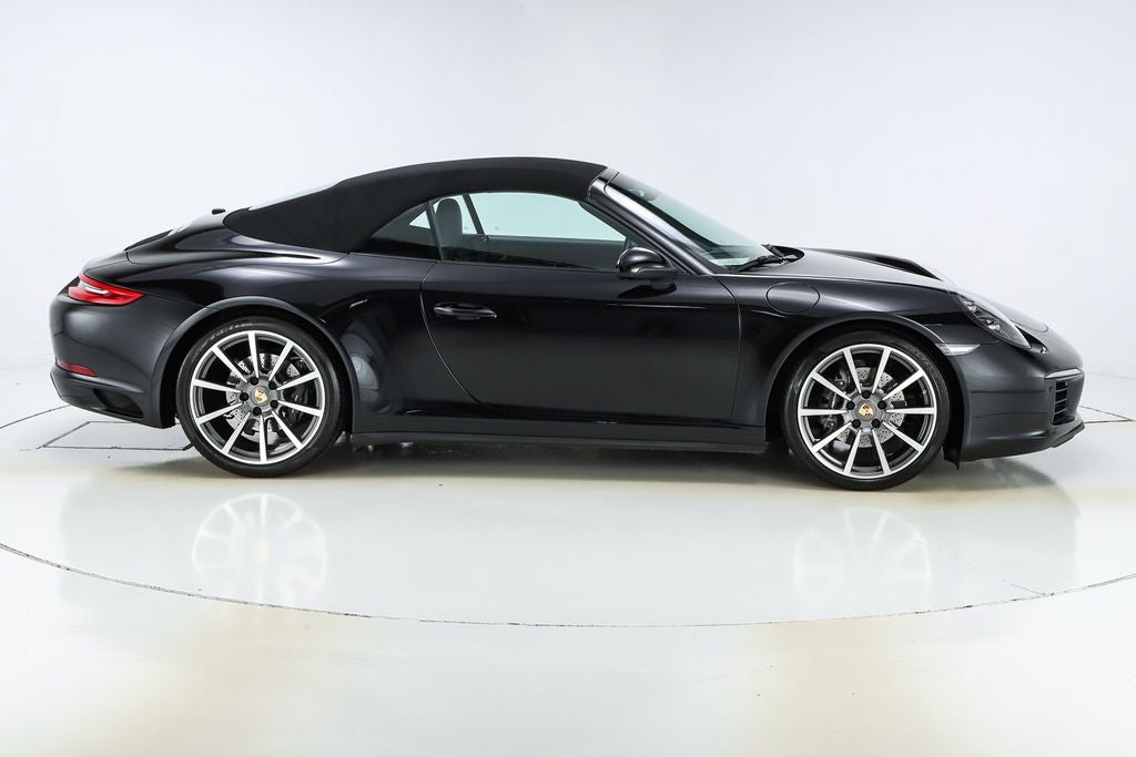 2017 Porsche 911 Carrera 4