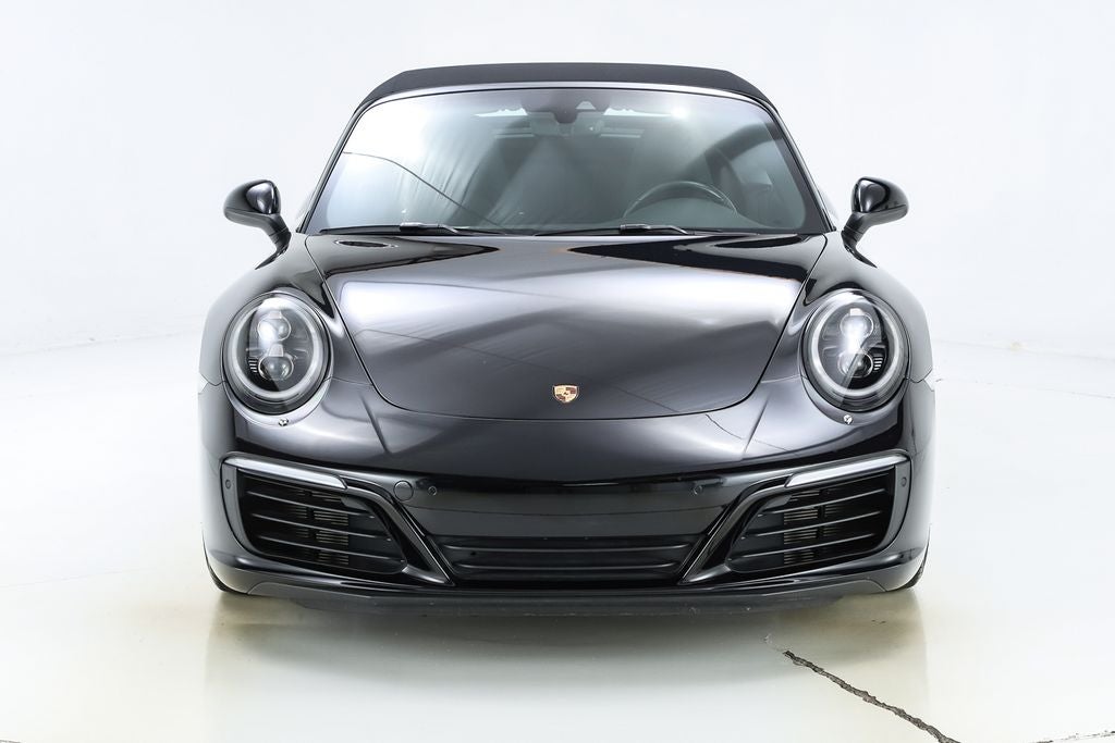 2017 Porsche 911 Carrera 4
