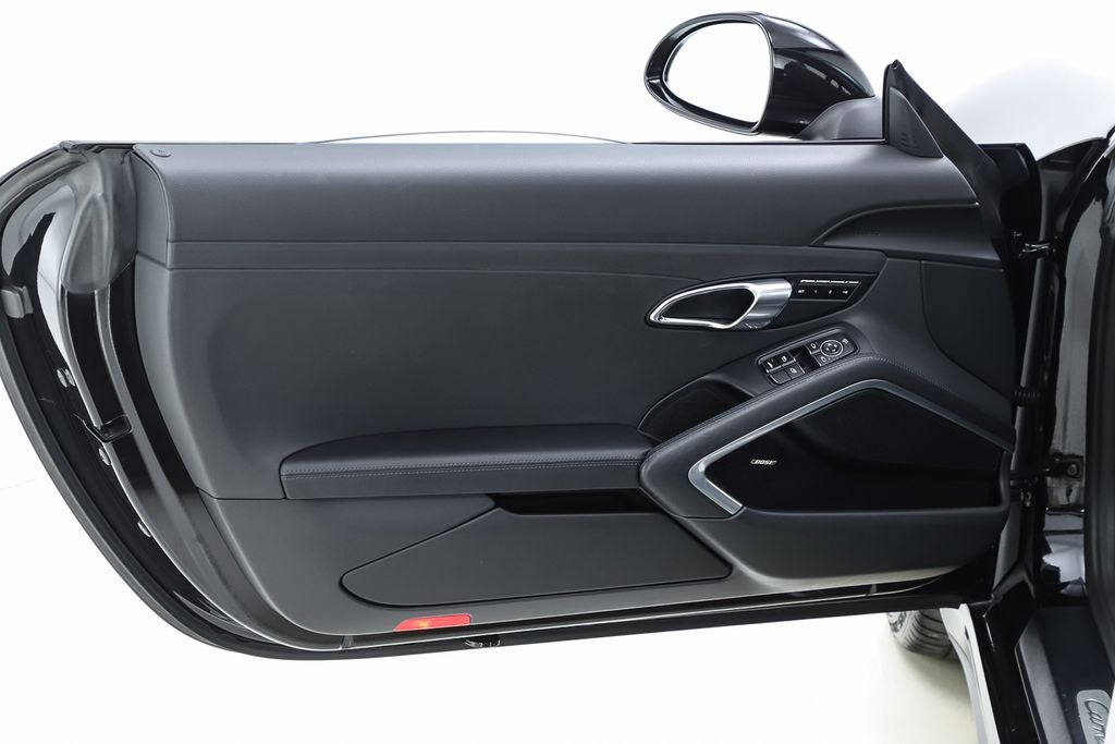 2017 Porsche 911 Carrera 4