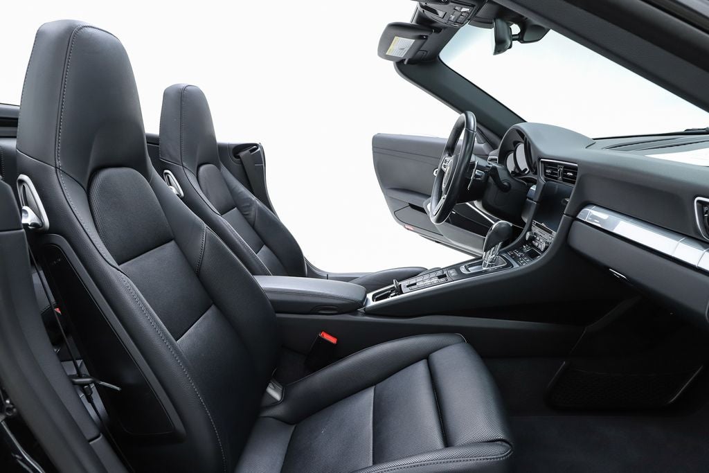 2017 Porsche 911 Carrera 4