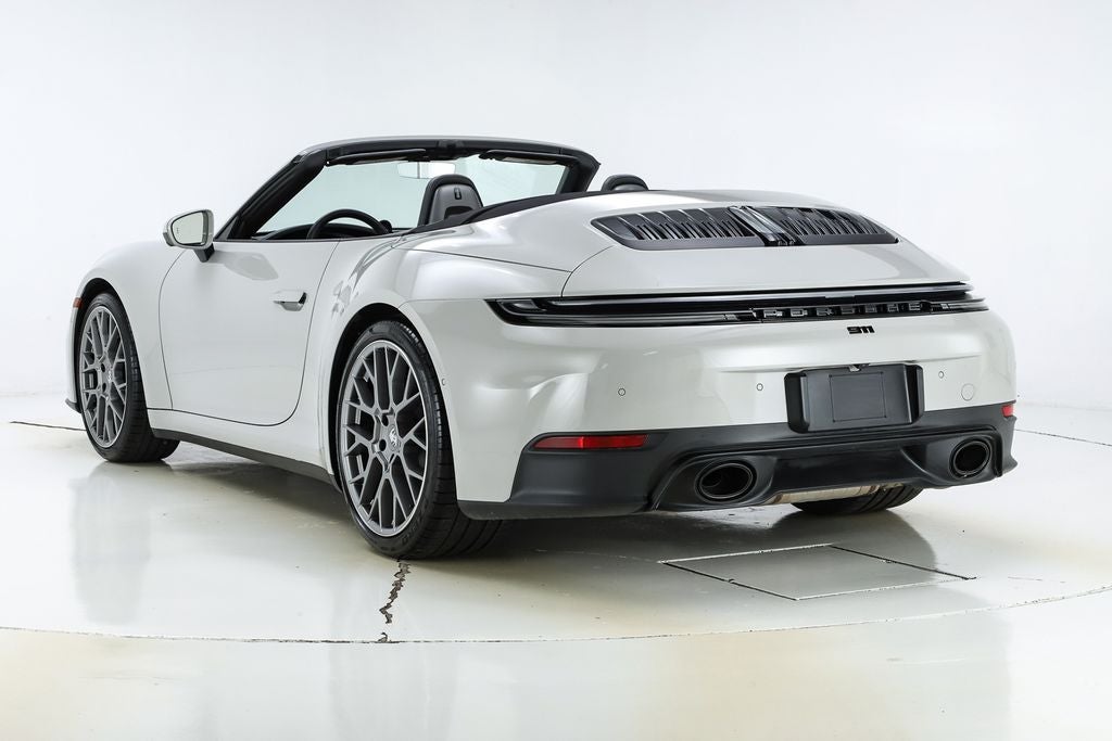 2025 Porsche 911 Carrera