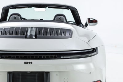 2025 Porsche 911 Carrera