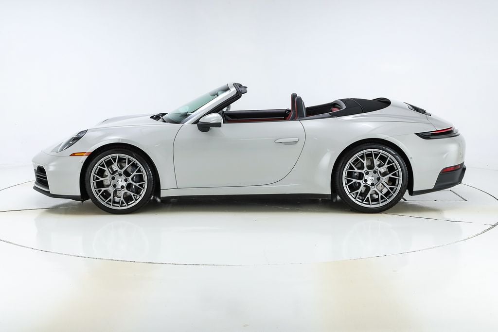 2025 Porsche 911 Carrera