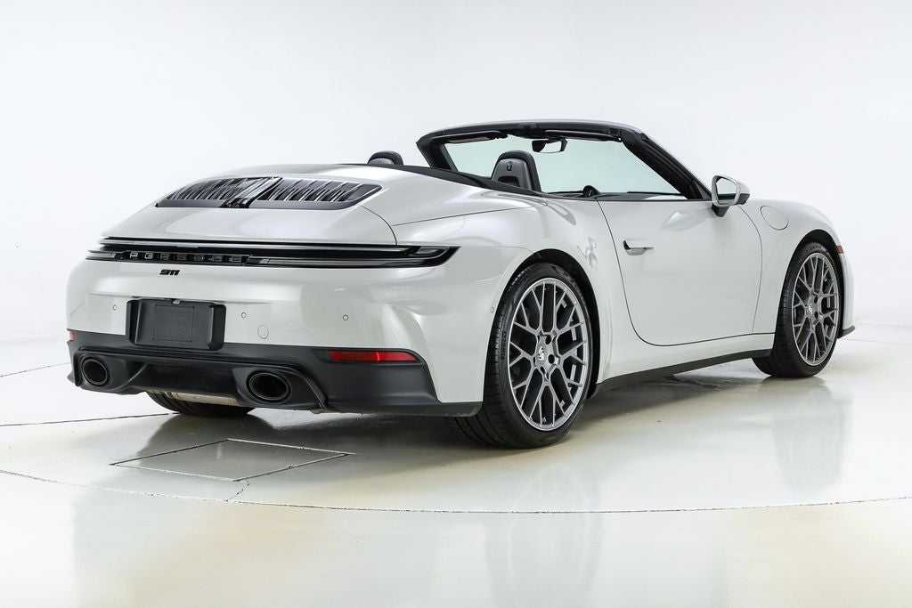 2025 Porsche 911 Carrera