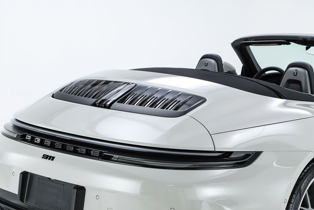 2025 Porsche 911 Carrera