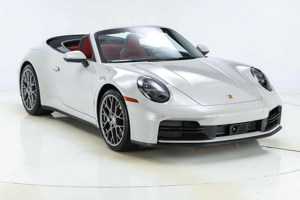 2025 Porsche 911 Carrera