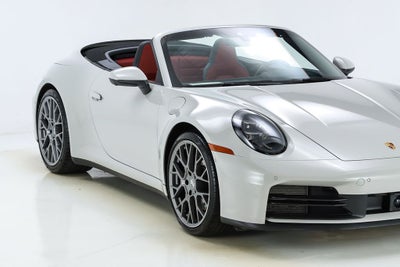 2025 Porsche 911 Carrera