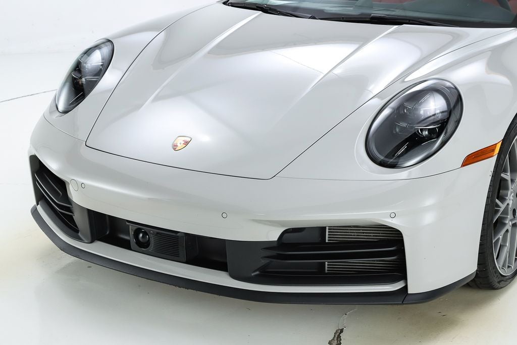 2025 Porsche 911 Carrera