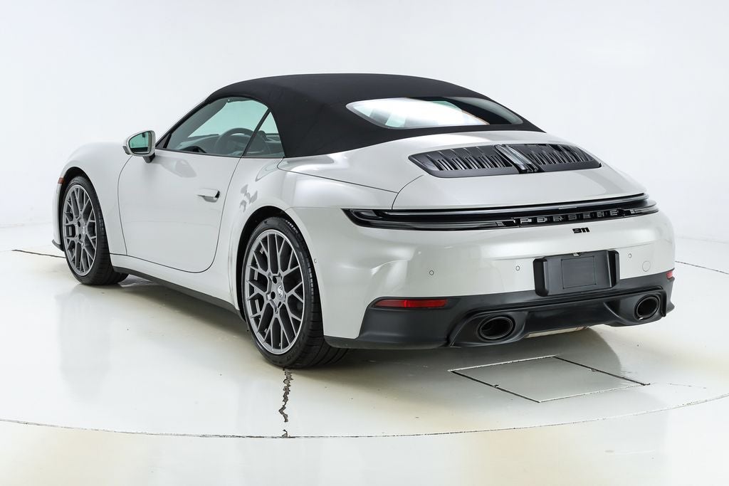2025 Porsche 911 Carrera