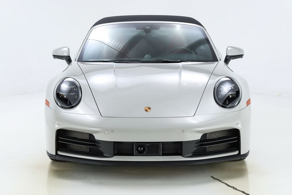 2025 Porsche 911 Carrera