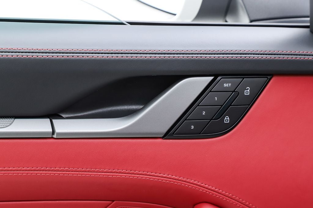 2025 Porsche 911 Carrera