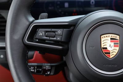 2025 Porsche 911 Carrera