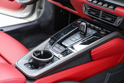 2025 Porsche 911 Carrera