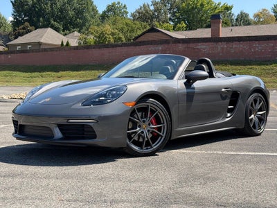 2025 Porsche 718 Boxster S