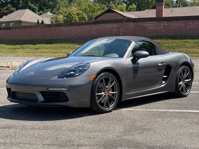 2025 Porsche 718 Boxster S