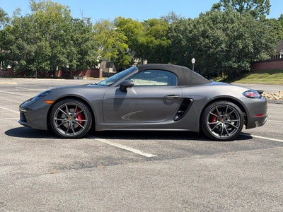 2025 Porsche 718 Boxster S