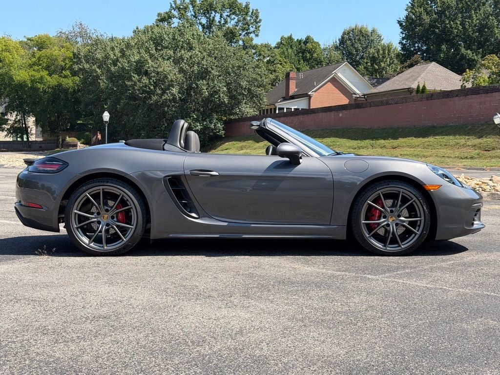 2025 Porsche 718 Boxster S