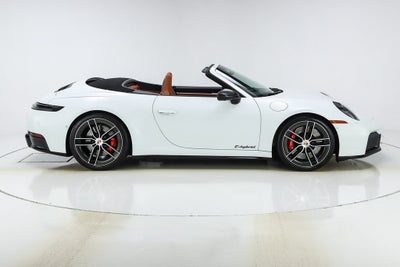 2025 Porsche 911 Carrera 4 GTS