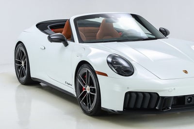 2025 Porsche 911 Carrera 4 GTS