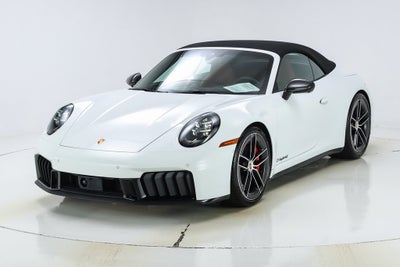 2025 Porsche 911 Carrera 4 GTS