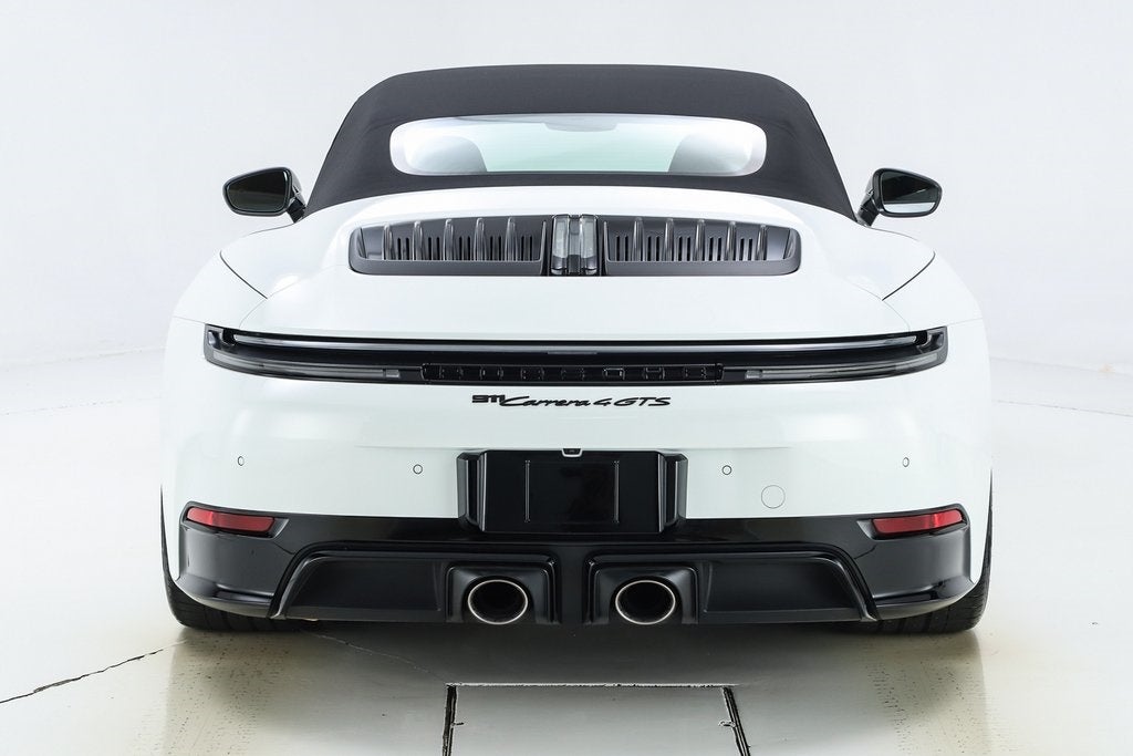 2025 Porsche 911 Carrera 4 GTS