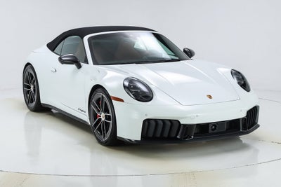 2025 Porsche 911 Carrera 4 GTS