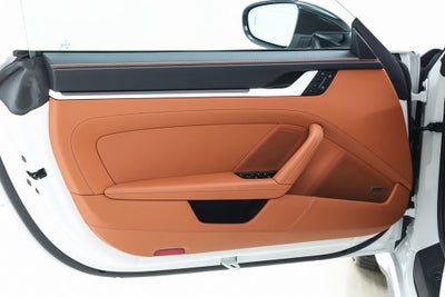 2025 Porsche 911 Carrera 4 GTS