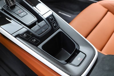2025 Porsche 911 Carrera 4 GTS