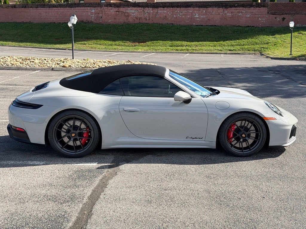 2026 Porsche 911 Carrera GTS