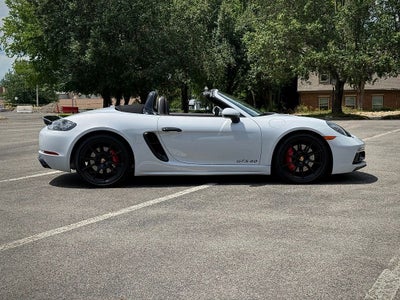 2025 Porsche 718 Boxster GTS