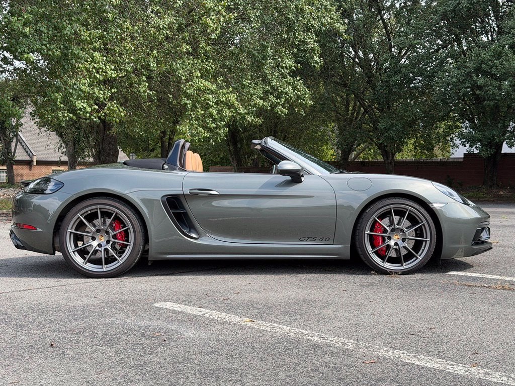 2024 Porsche 718 Boxster GTS