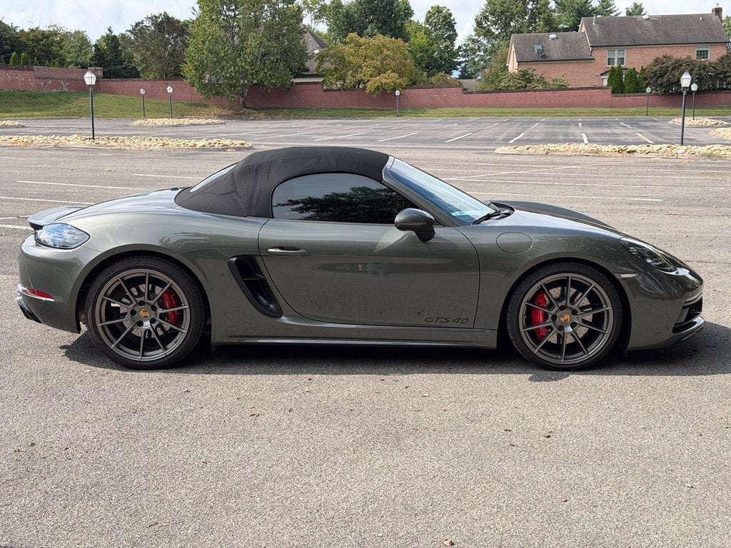 2024 Porsche 718 Boxster GTS