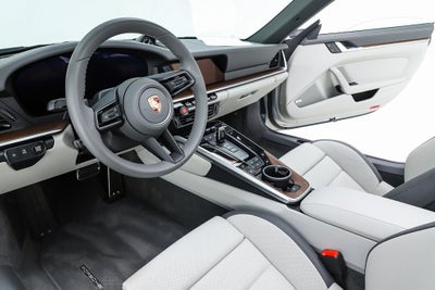 2025 Porsche 911 Carrera S